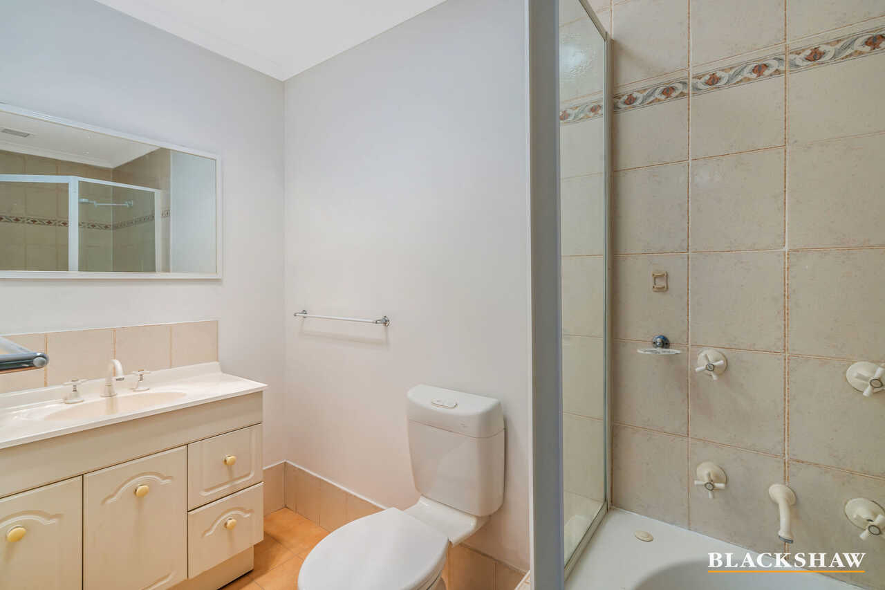 22/11 Fawkner Street Braddon
