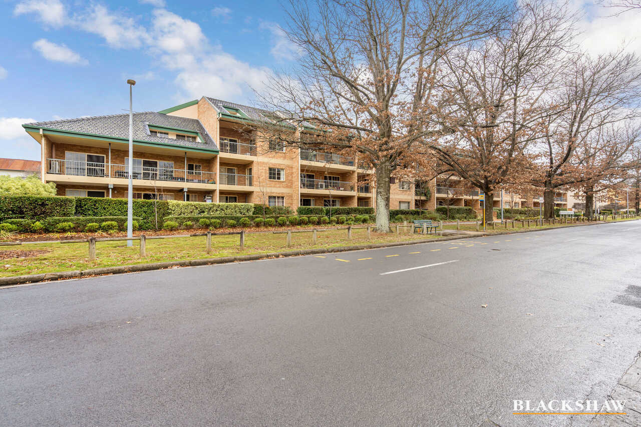 22/11 Fawkner Street Braddon