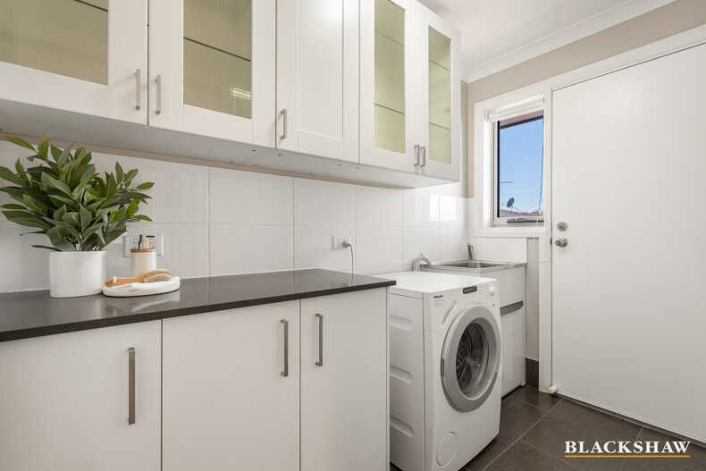 6 Swinney Street Casey 6 Swinney Street Casey