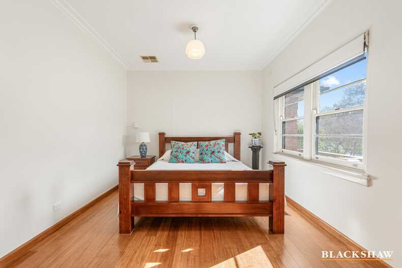 20 Bannister Gardens Griffith 20 Bannister Gardens Griffith