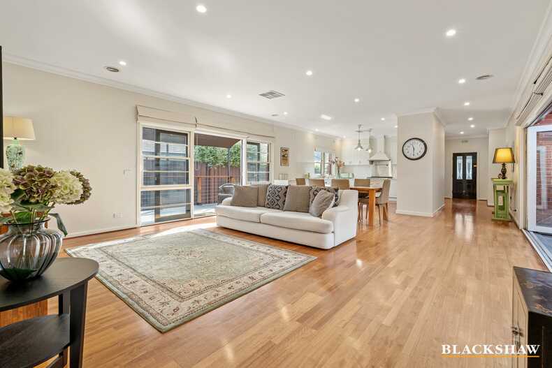 20 Bannister Gardens Griffith 20 Bannister Gardens Griffith