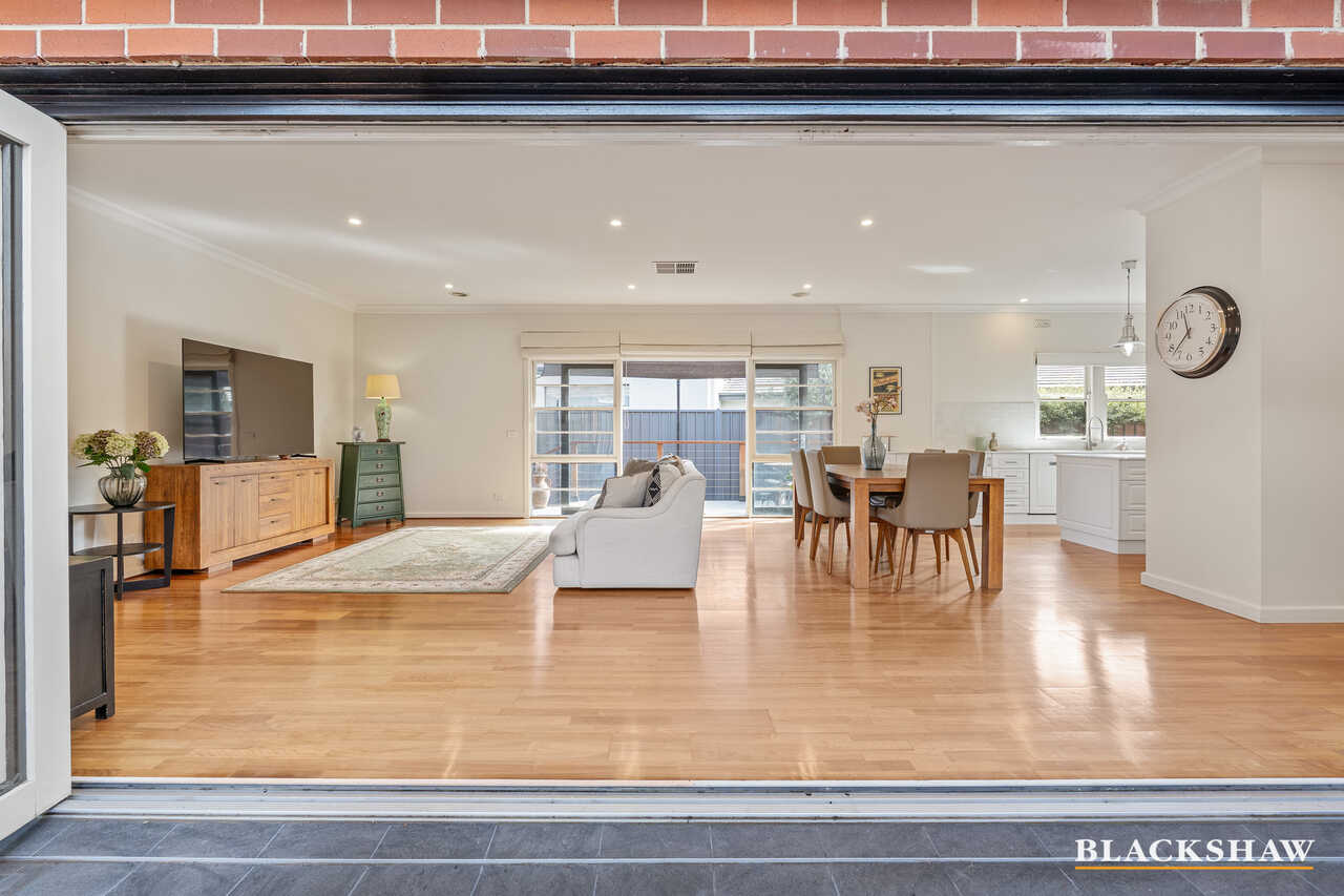 20 Bannister Gardens Griffith