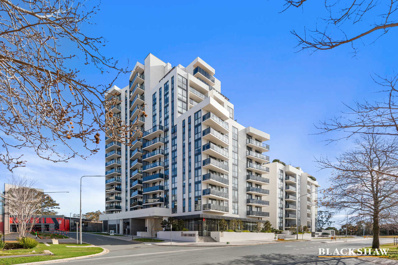 901/90 Swain Street Gungahlin