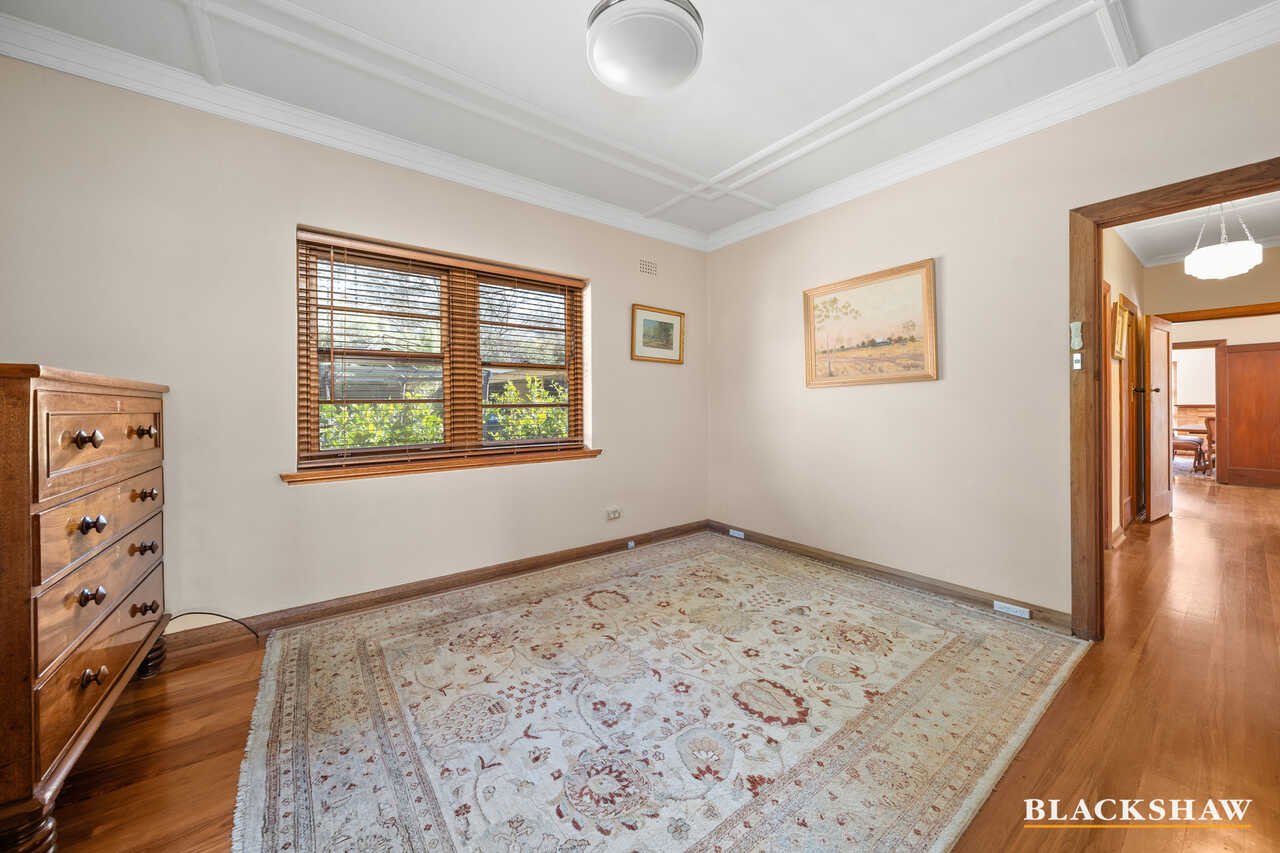 2 Tennyson Crescent Forrest