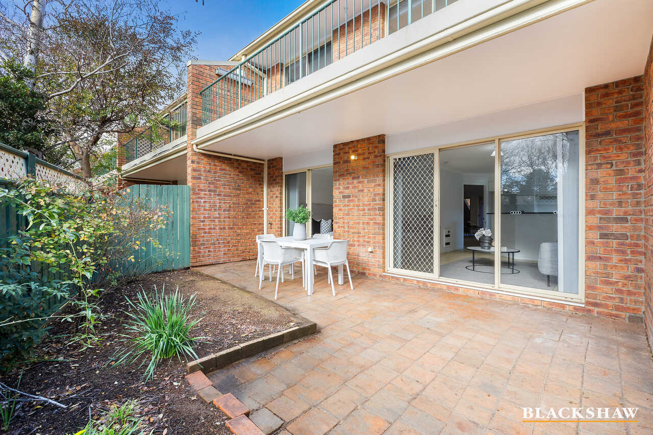 44/44 Jerrabomberra Avenue Narrabundah
