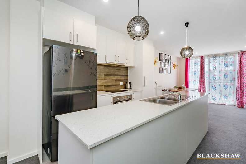 6/815 Horse Park Drive Amaroo