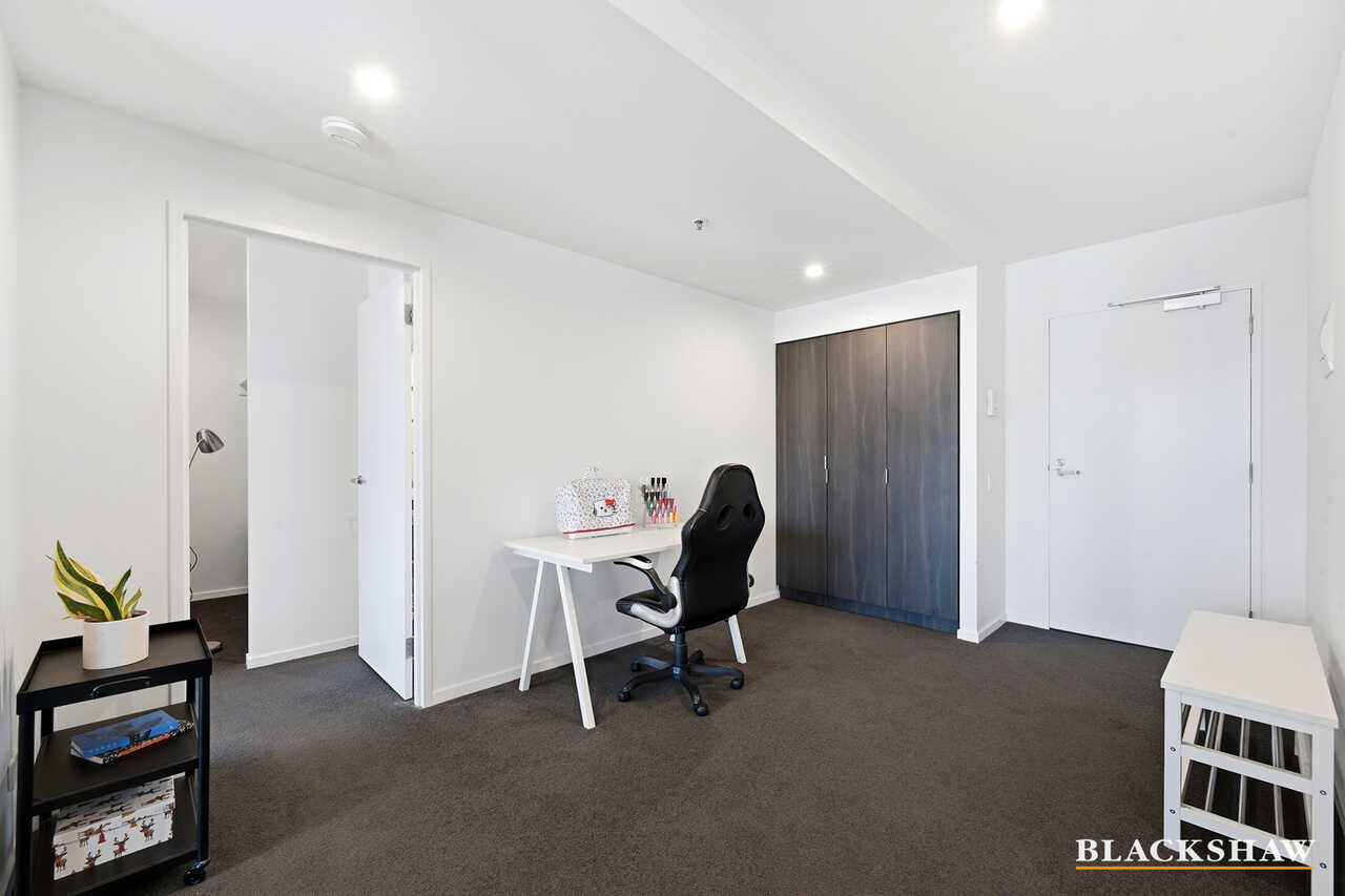 1903/15 Bowes Street Phillip