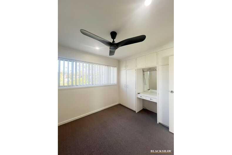 2/21 Morton Street Queanbeyan 2/21 Morton Street Queanbeyan
