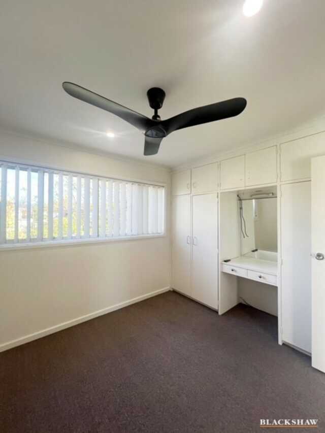2/21 Morton Street Queanbeyan