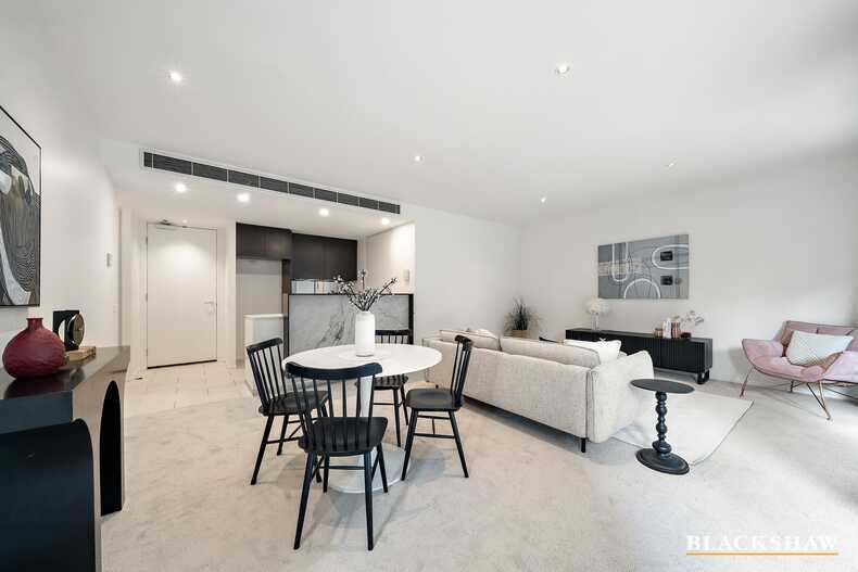 6/7 Sydney Avenue  Barton