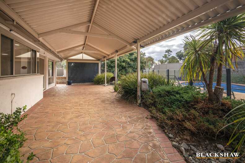 26 Loureiro Street Conder