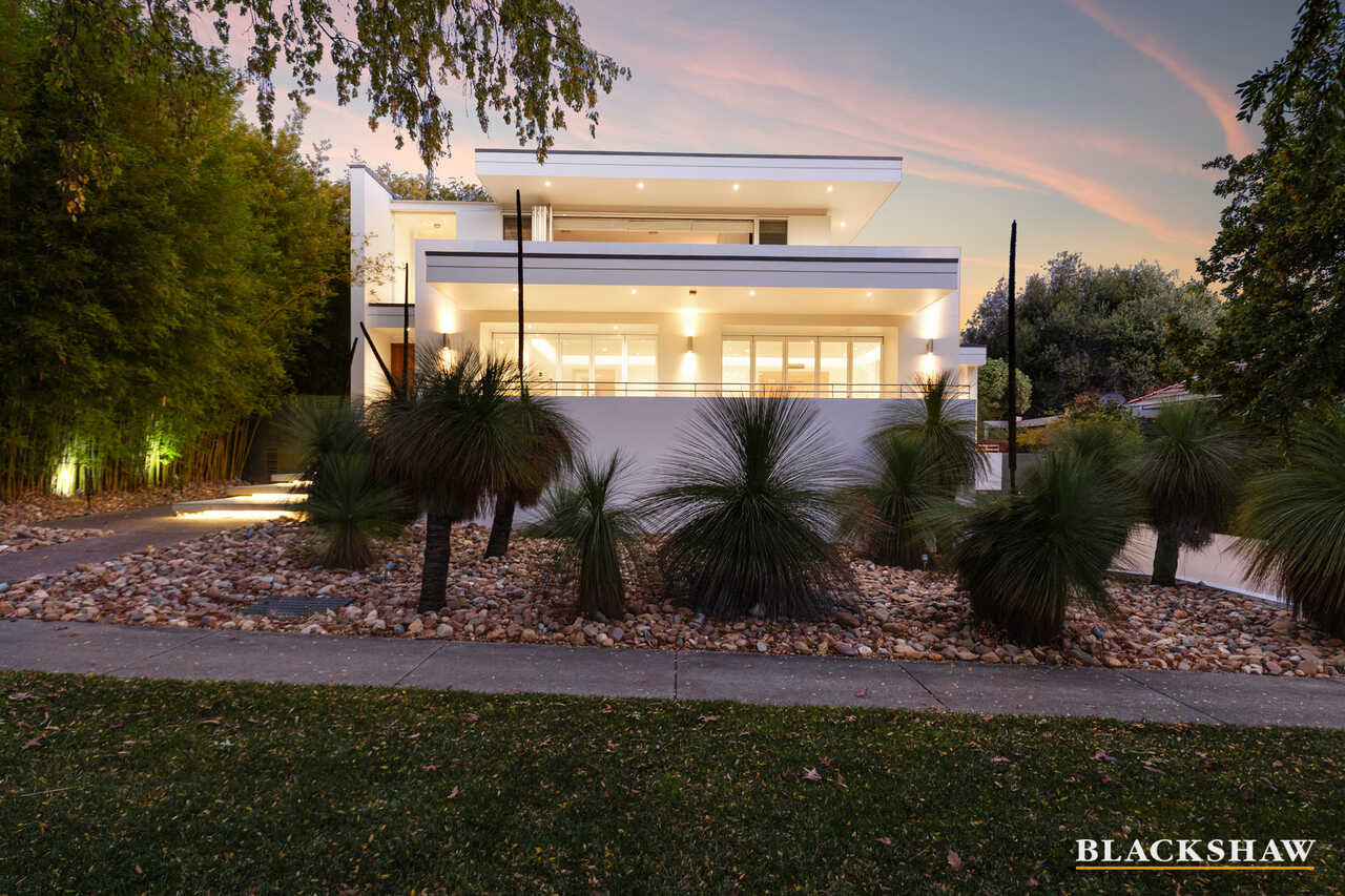 15 Wells Gardens, Griffith, Griffith - Thumbnail 2