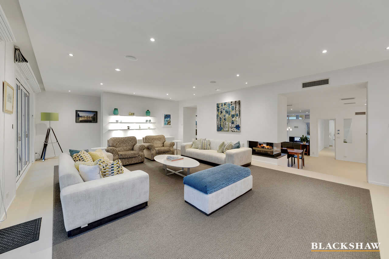15 Wells Gardens, Griffith, Griffith - Thumbnail 5