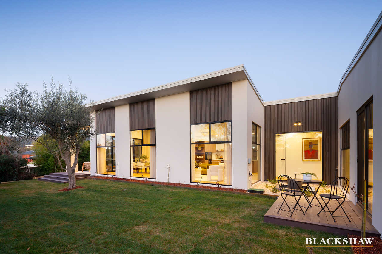 21 Lambrigg Street Farrer