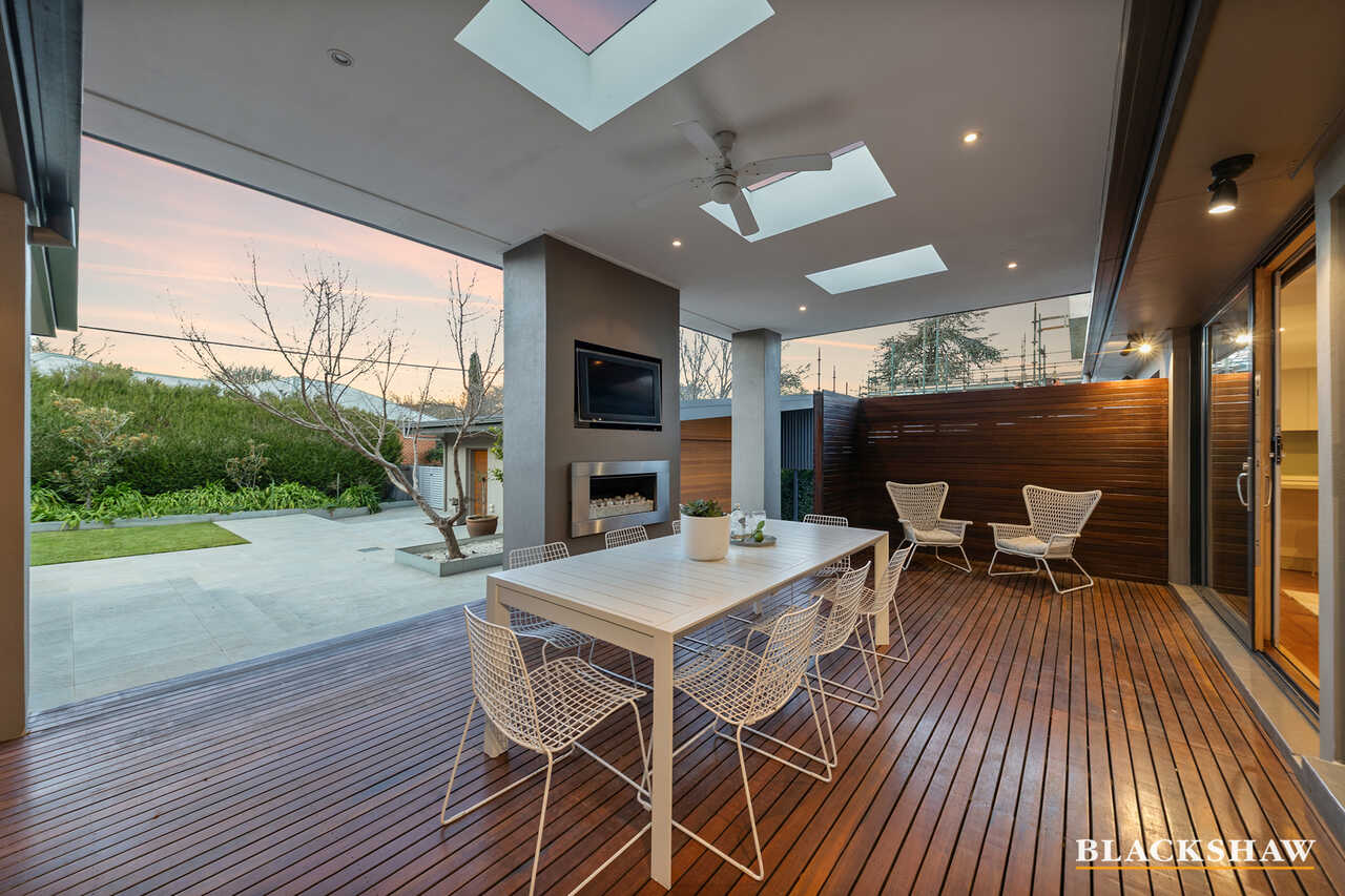 4 Abbott Street Yarralumla