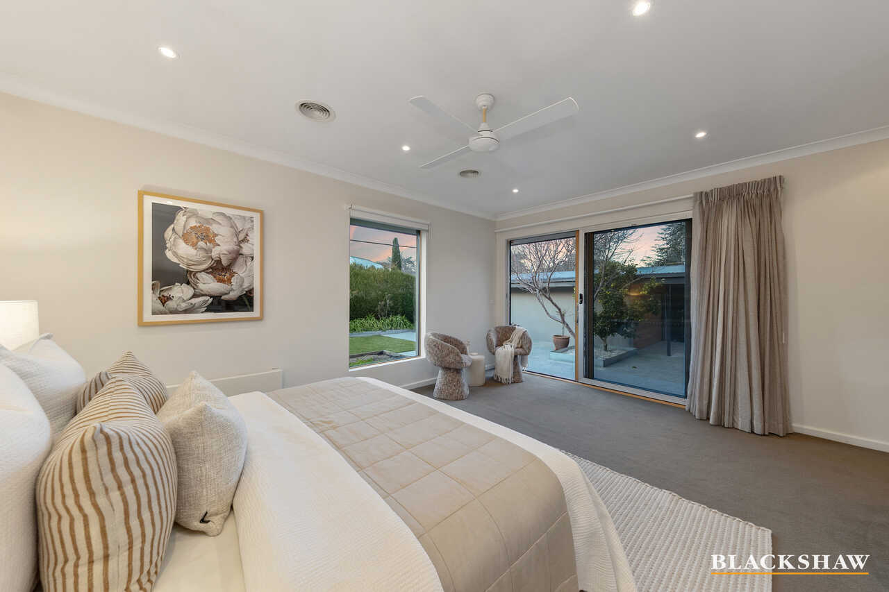 4 Abbott Street Yarralumla