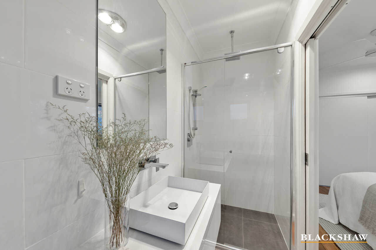 4 Abbott Street Yarralumla