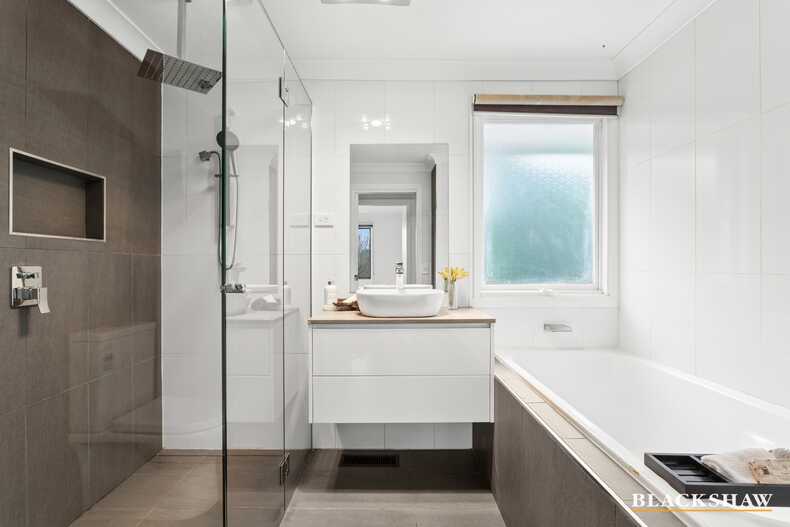 42 Osburn Drive Macgregor