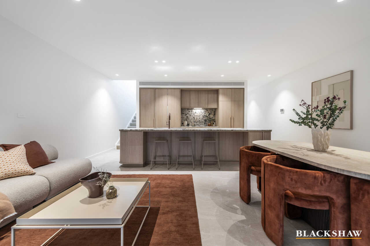 8 McCulloch Street Curtin