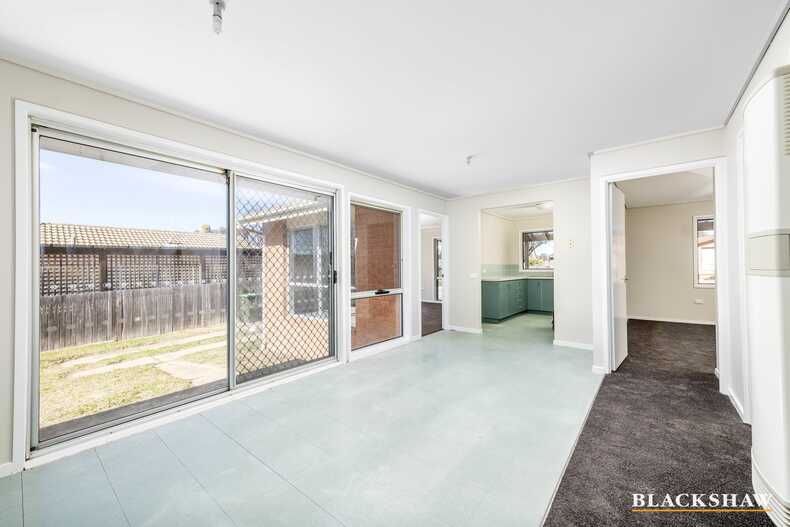 3 Fairweather Circuit Lyneham 3 Fairweather Circuit Lyneham