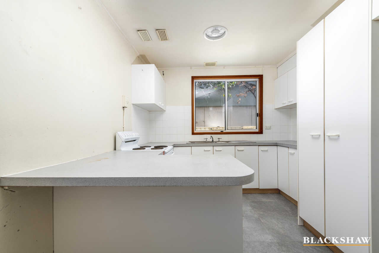 70 Longstaff Street Lyneham