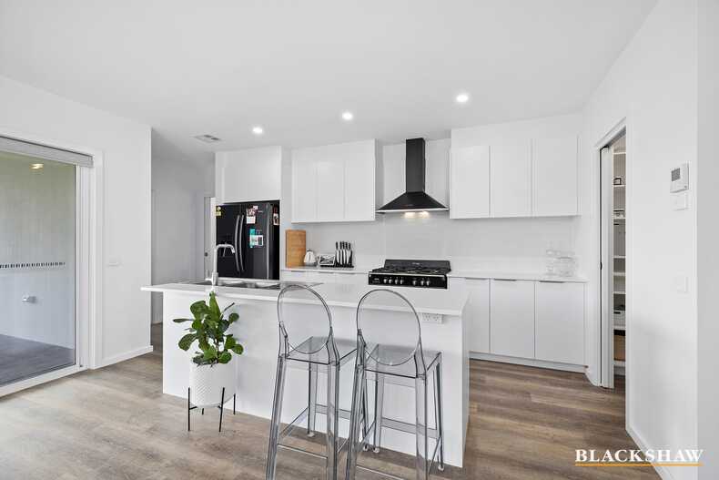 60 Erskine Loop Googong