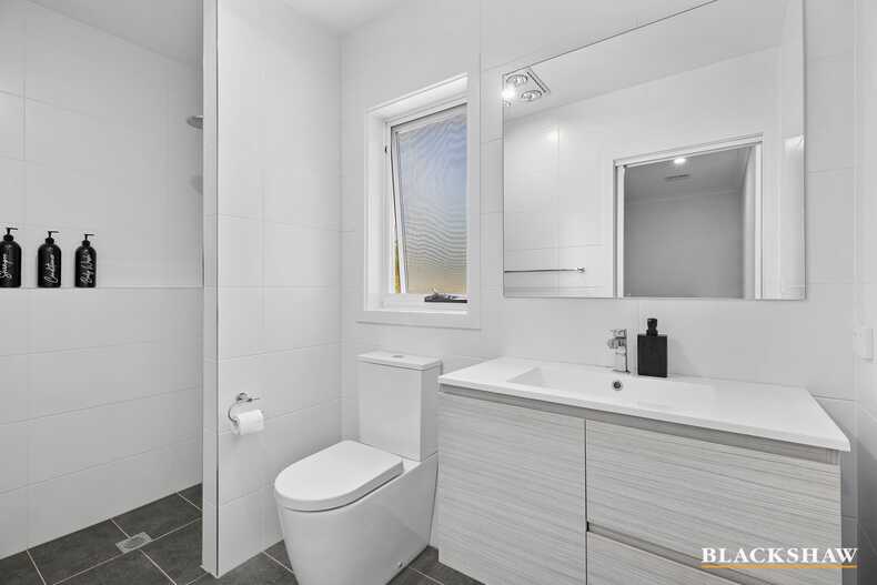 60 Erskine Loop Googong