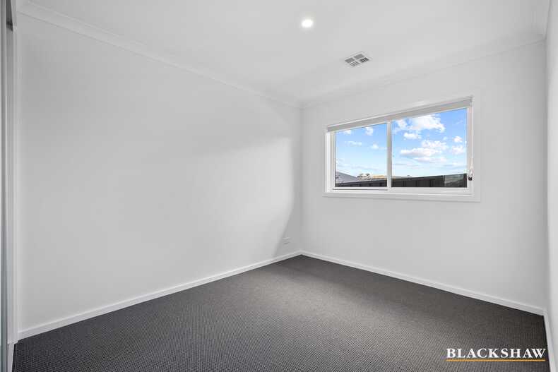 60 Erskine Loop Googong
