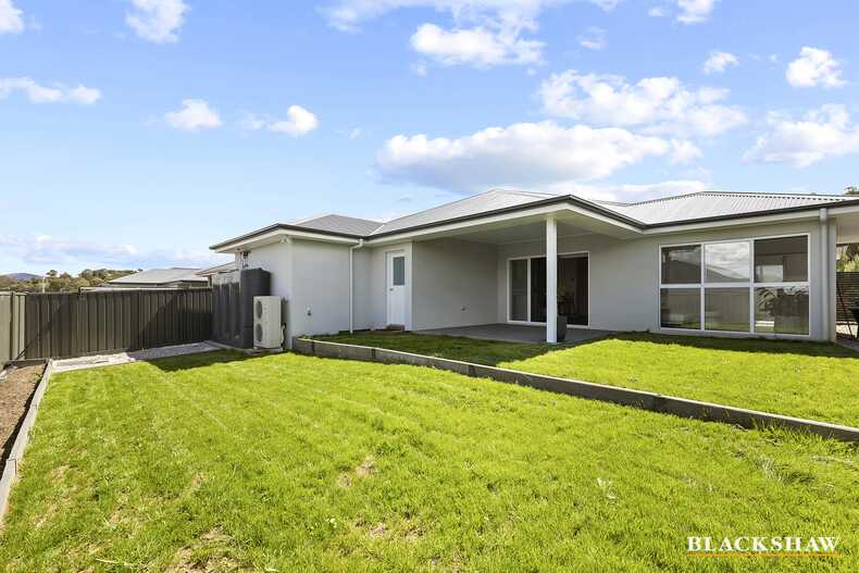 60 Erskine Loop Googong