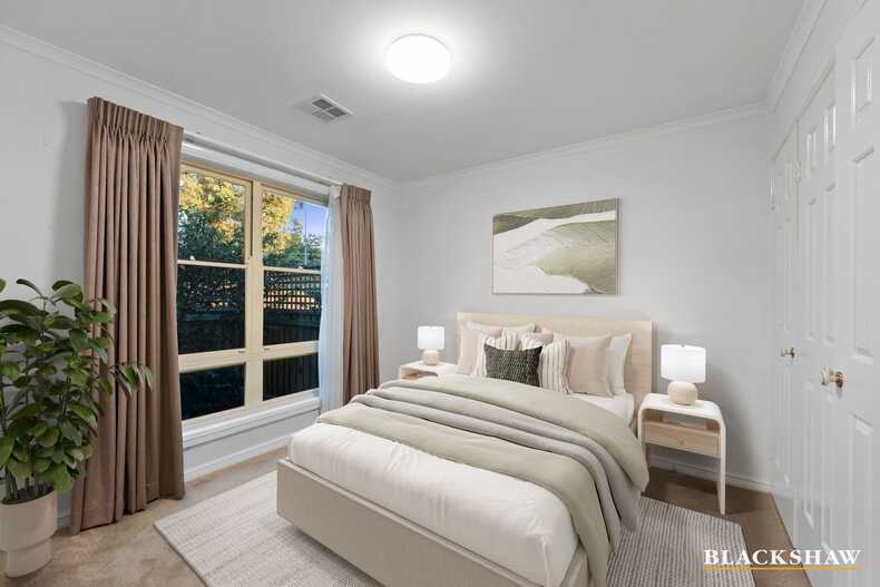 10/10 Taronga Place O'Malley