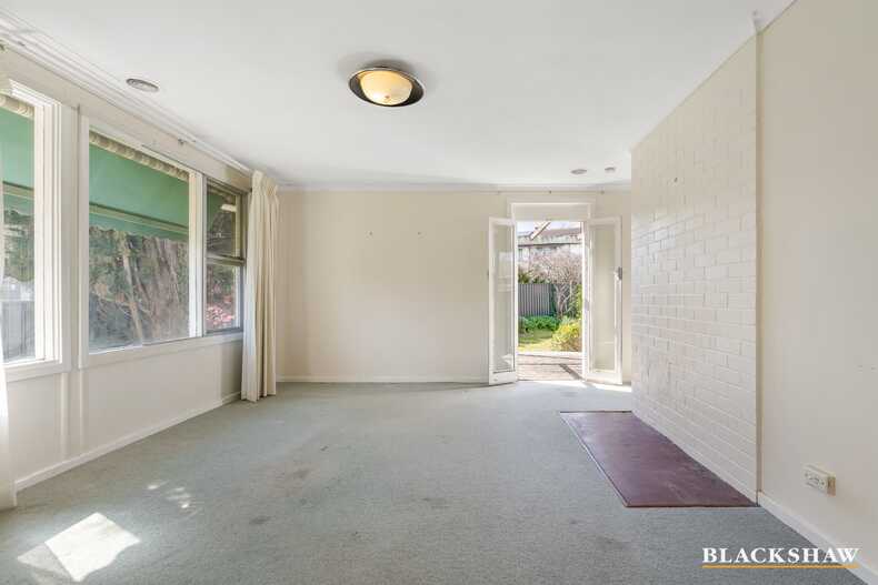 28 Lowrie Street Dickson