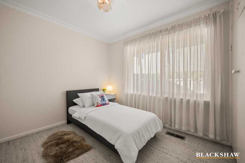 6 Sirius Place Red Hill