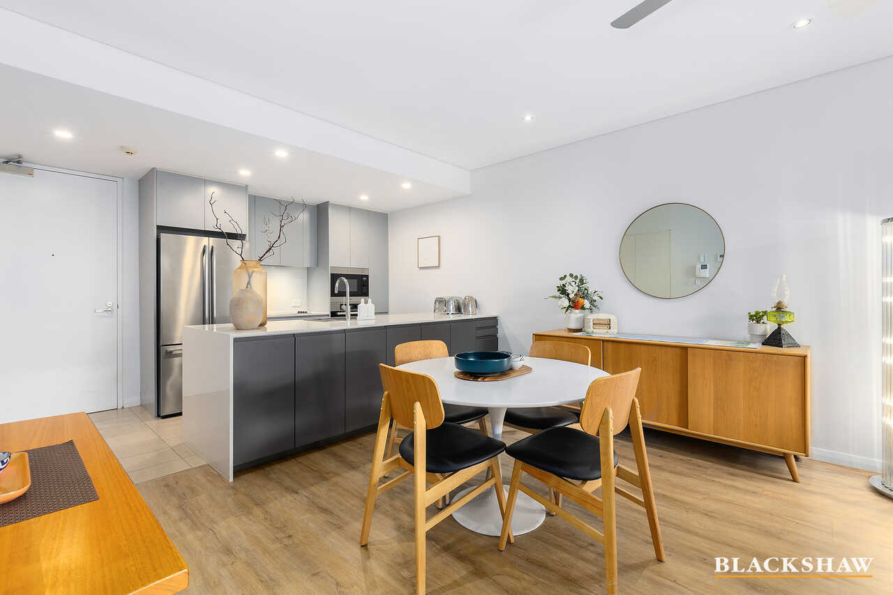71/22 Eyre Street Kingston