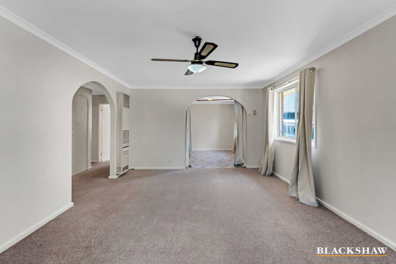 95 Gilmore Crescent Garran