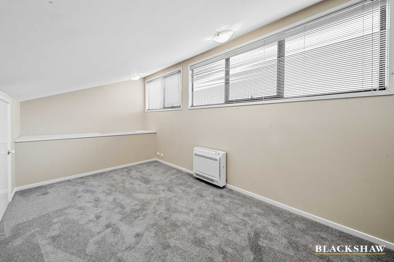 11/32 Doeberl Place Queanbeyan
