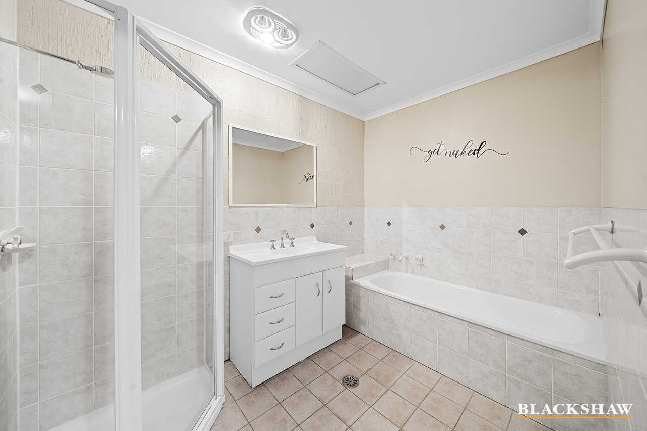 11/32 Doeberl Place Queanbeyan
