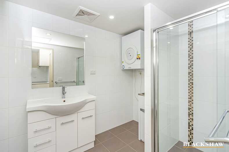 47/303 Flemington Road Franklin