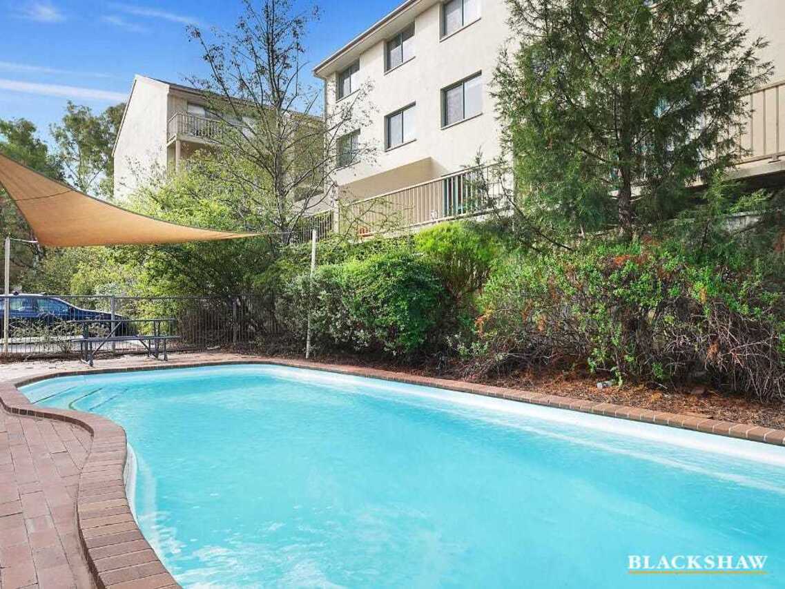 51/47 McMillan Crescent Griffith