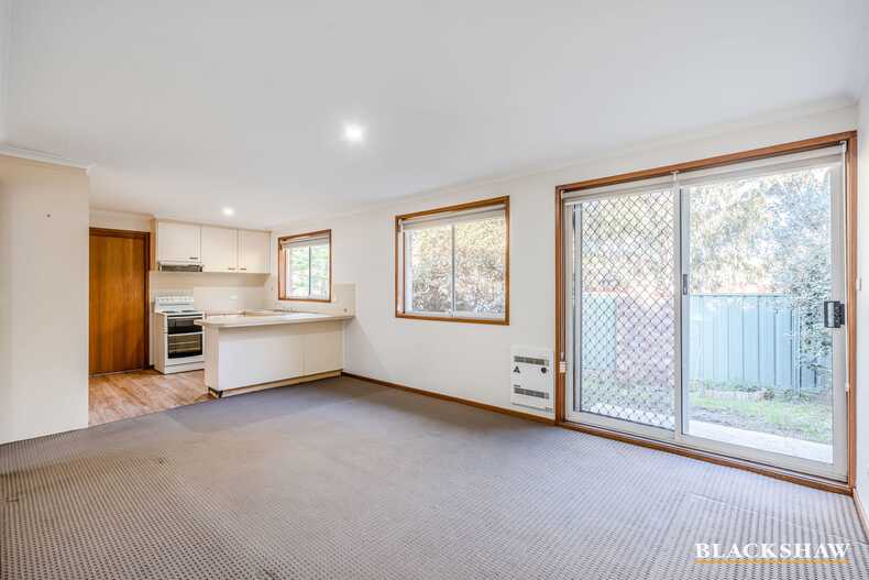 5/83 Ratcliffe Crescent Florey