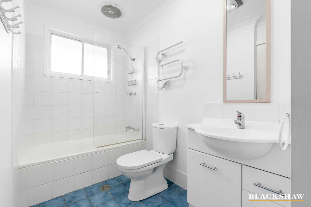27 Merriman Drive Yass