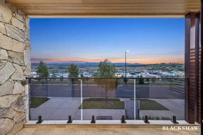 31 Maymuru Way Whitlam
