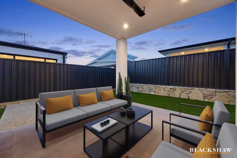31 Maymuru Way Whitlam