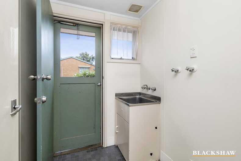 2 Rose Place Flynn
