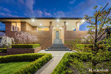 6 Hamilton Place Jerrabomberra