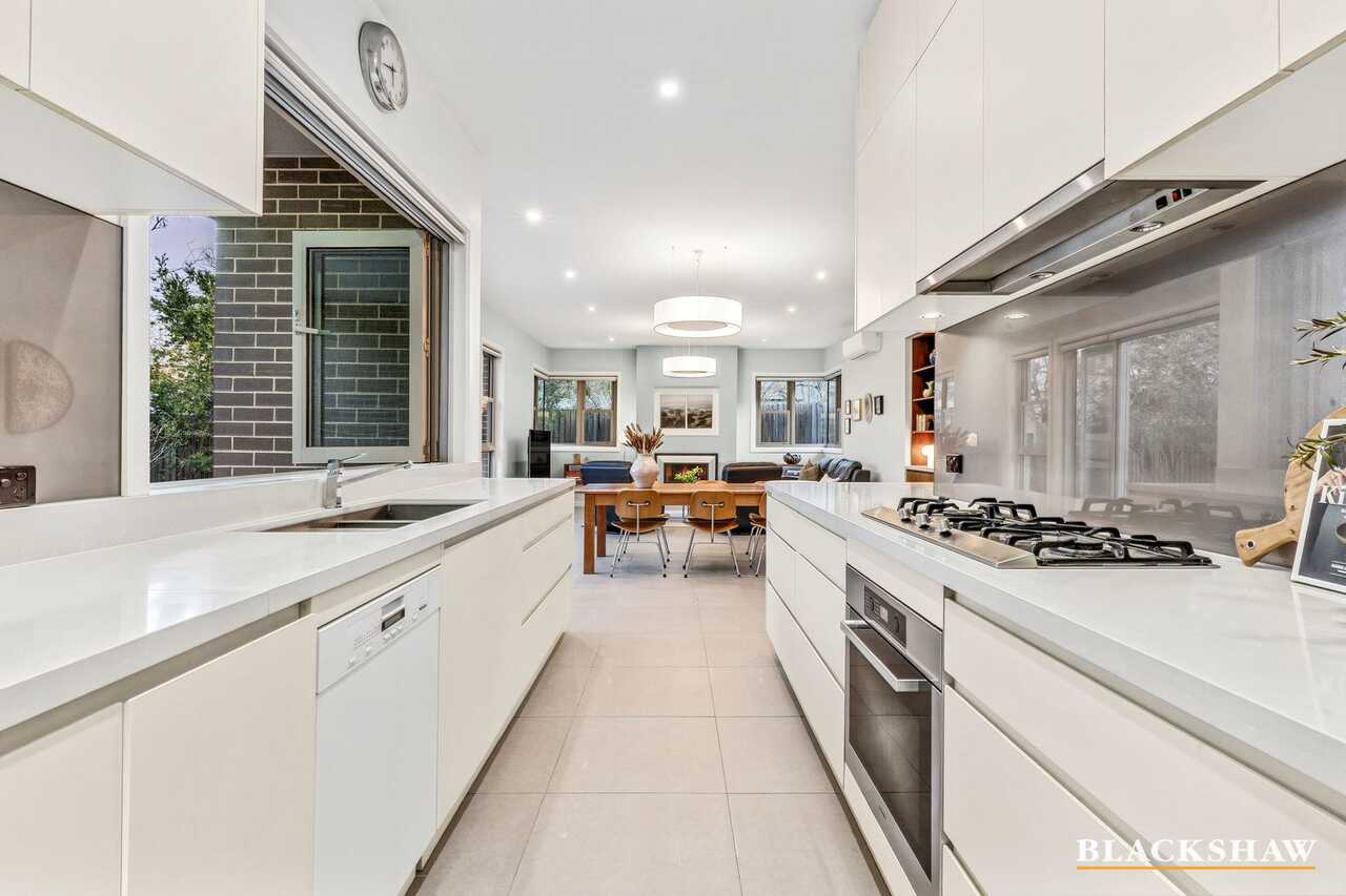 9 Turner Place Yarralumla