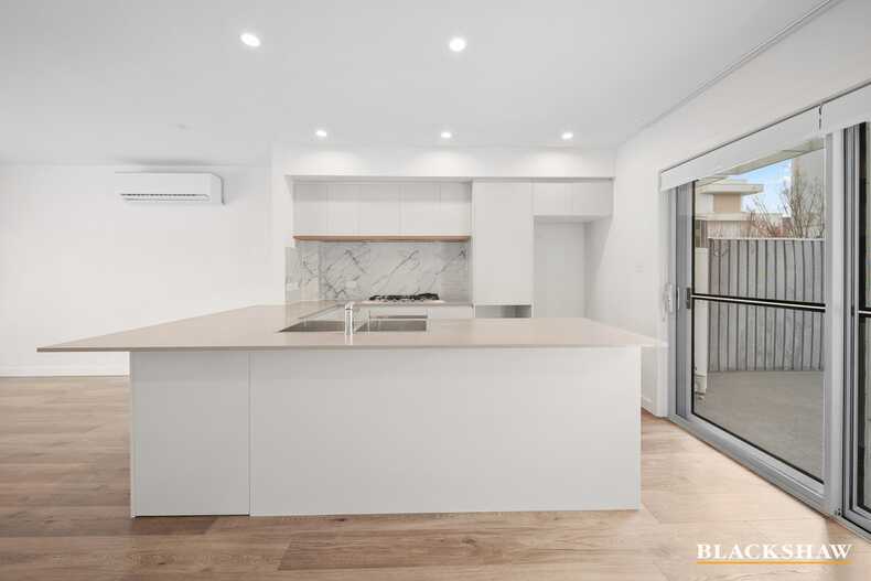 33/2 Bulletin Street Lawson