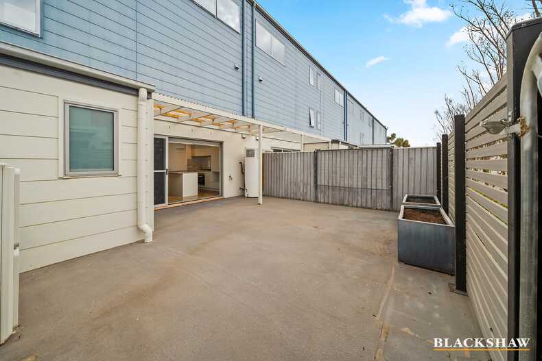 33/2 Bulletin Street Lawson