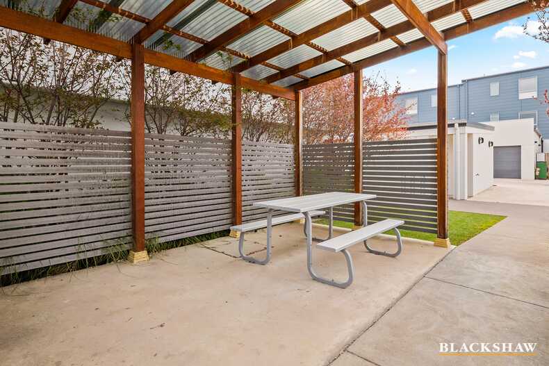 33/2 Bulletin Street Lawson