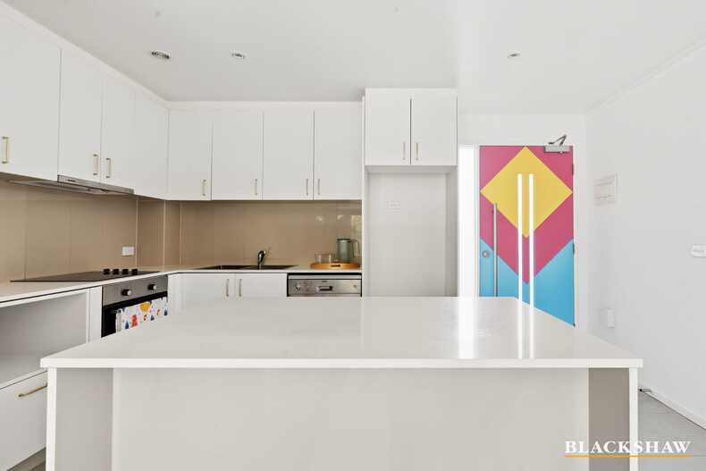 15/93 Nemarang Crescent Waramanga
