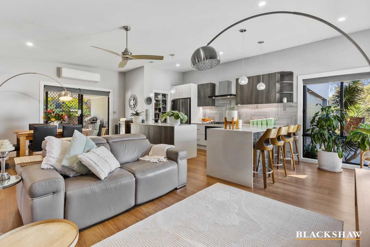 19 Currawong Crescent Malua Bay